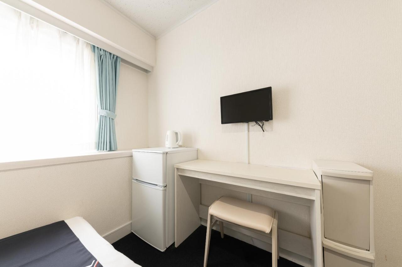 Oyo Hotel Exsaison Sugamo Tokyo Esterno foto