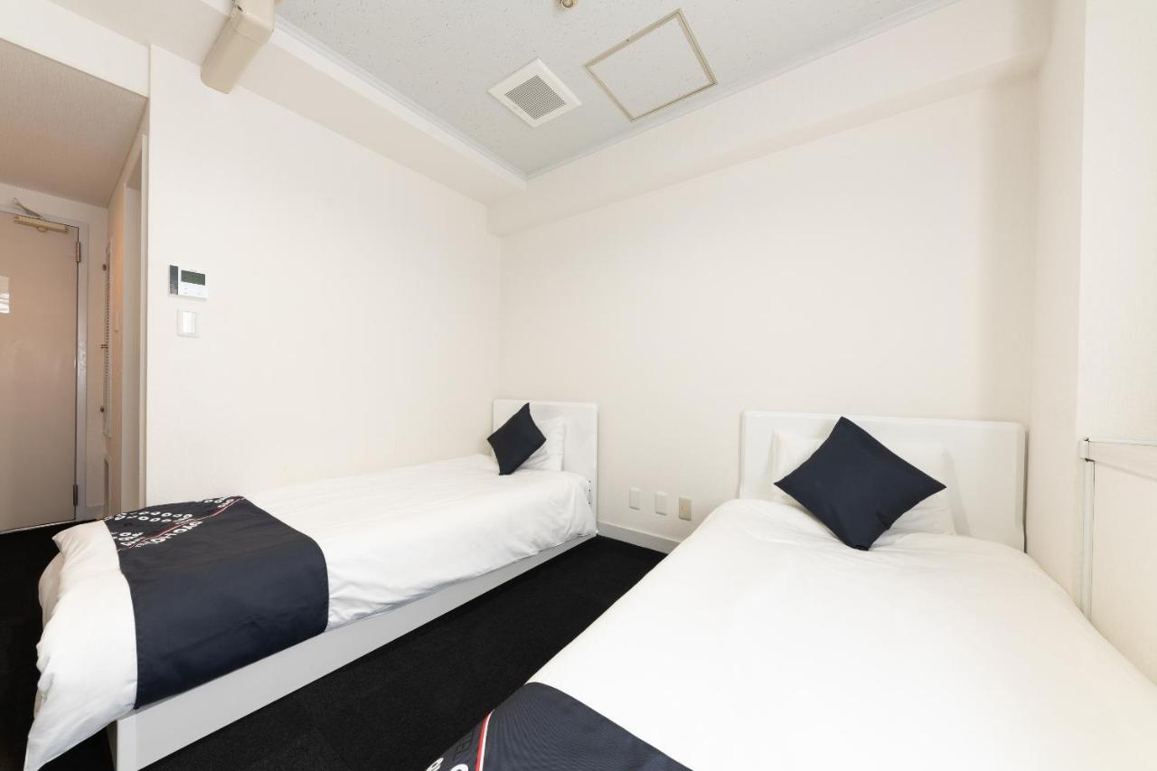 Oyo Hotel Exsaison Sugamo Tokyo Esterno foto